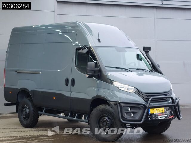 Panel van Iveco Daily 55S18 3.0L 4x4 Automaat L2H2 3,5t Trekhaa...