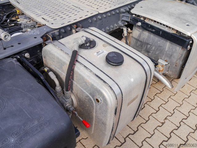 Vakio vetoauto DAF NGD XF 450 FT + INTARDER + 2-KREIS-HYDRAULIK