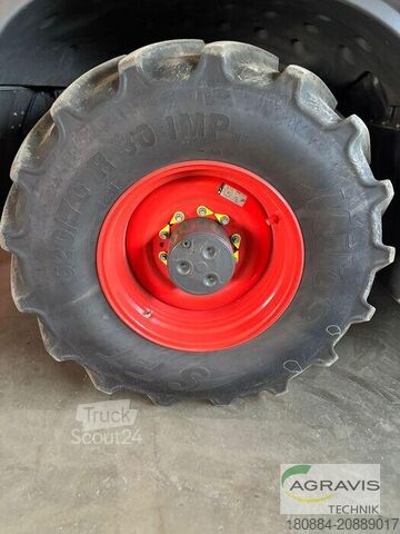 Wheel  RÄDER 800/70 R38 / 2 x 620/70 R30