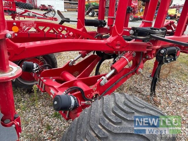Déchaumeur Horsch TERRANO 6.3 GX
