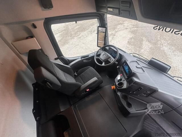 Samochód z wymienną zabudową eActros 400LL MULTIWECHSLER BDF