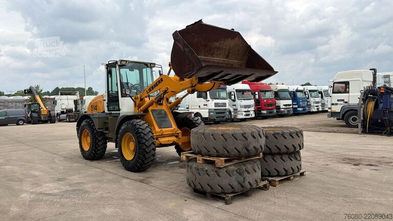 Loader Liebherr L 514 Stereo (BE MACHINE / 4 WHEEL STEERING / A...