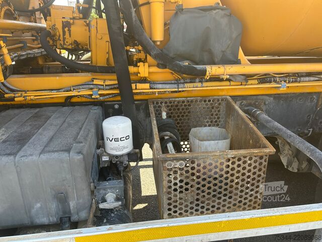 Betonmischer LKW ASTRA HD8 64.45