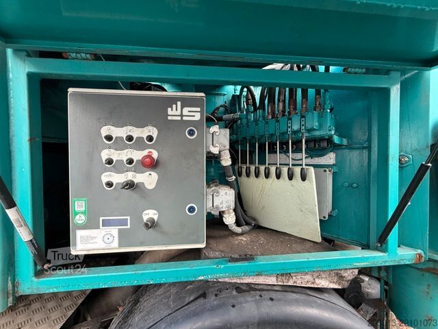 Autočerpadlo na beton MERCEDES-BENZ AROCS 3742 8x4 Euro 6 Sermac 5Z42