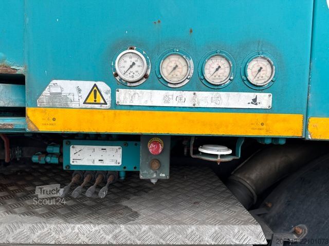 Autočerpadlo na beton MERCEDES-BENZ AROCS 3742 8x4 Euro 6 Sermac 5Z42