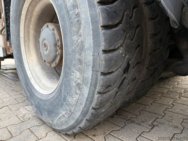 Autočerpadlo na beton MERCEDES-BENZ AROCS 3742 8x4 Euro 6 Sermac 5Z42