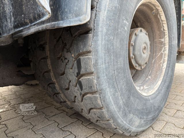 Autočerpadlo na beton MERCEDES-BENZ AROCS 3742 8x4 Euro 6 Sermac 5Z42
