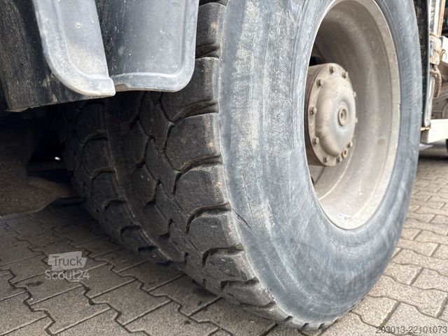 Autočerpadlo na beton MERCEDES-BENZ AROCS 3742 8x4 Euro 6 Sermac 5Z42