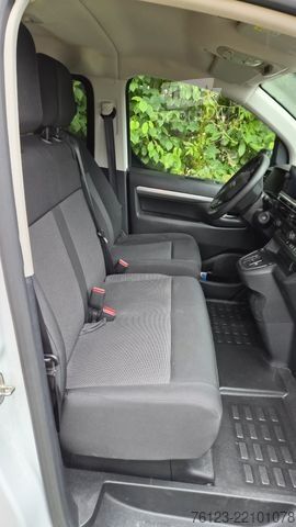 Minibus CITROEN SpaceTourer Spacetourer Plus M 9 Sitzer