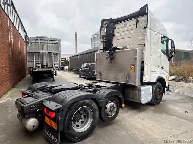 MTS standard Volvo FH 460 6x2 Globetrotter VEB