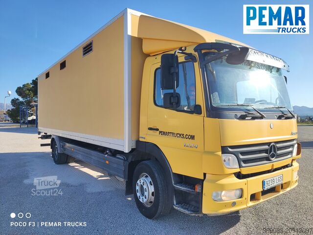 Cattle truck MERCEDES BENZ ATEGO 1224 CAJA CERRADA GANADERO 12T