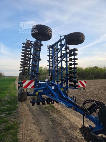 Podmítač Köckerling Allrounder 750 Profiline