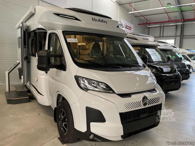 Halvintegrerad husbil HOBBY ONTOUR T 700 F Modell 2025