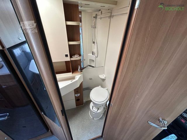 Alkove-camper EURAMOBIL Activa One 570 HS Anhängerkupplung