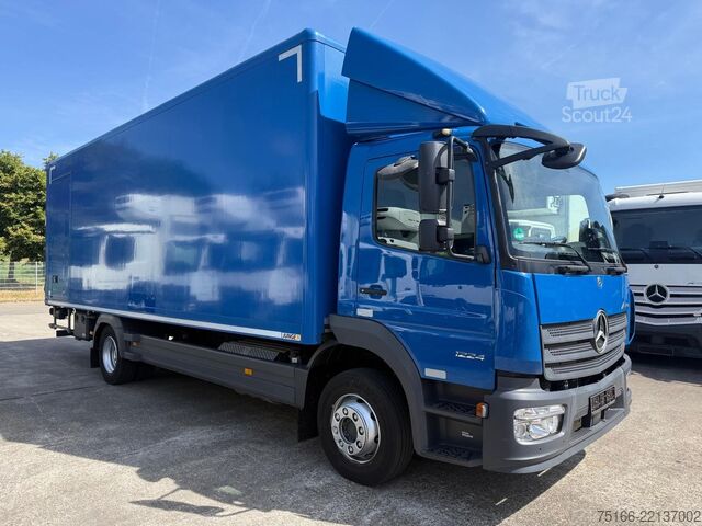 Vrachtwagen met bakwagen MERCEDES-BENZ ATEGO 1224 L Koffer 7,20 m LBW 1,5 to.*Seitentür