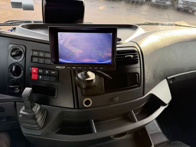 Vrachtwagen met bakwagen MERCEDES-BENZ ATEGO 1224 L Koffer 7,20 m LBW 1,5 to.*Seitentür