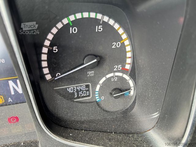 Kamion z zamenljivo nadgradnjo MERCEDES-BENZ 2543