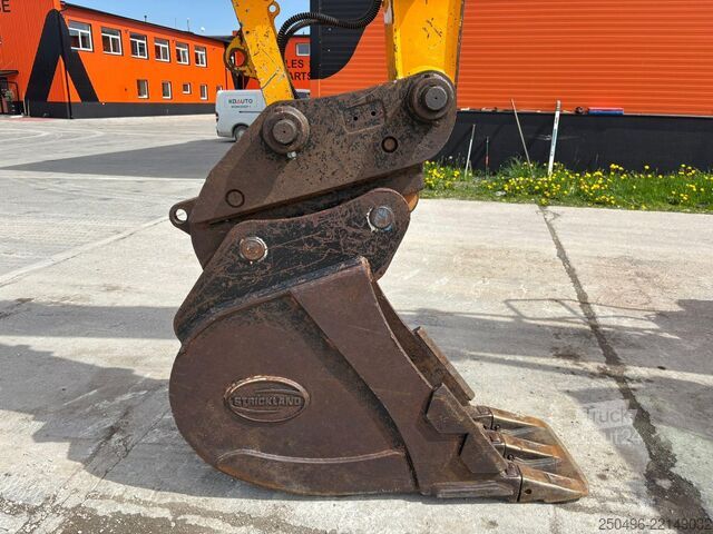 Tela-alustainen kaivinkone JCB JS 130 LC + T4F