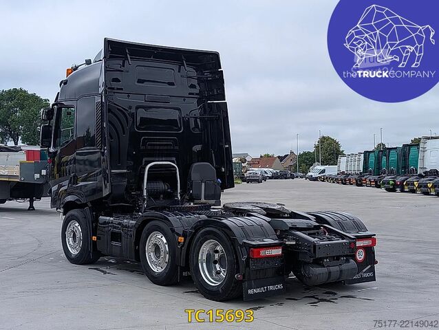 Standard-SZM Renault T 520