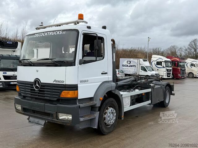 Hook arm system Mercedes-Benz Axor 1823 HAAKSYSTEEM