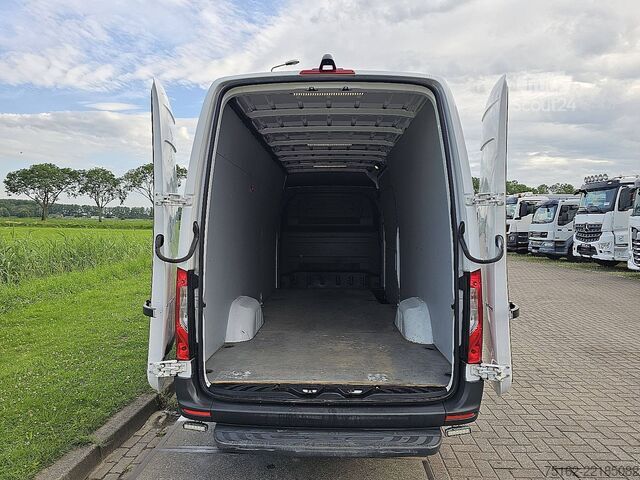 Bestelauto MERCEDES-BENZ SPRINTER 317 L3H2 Mbux Automaat!