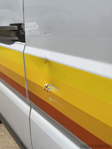 Caravan/camper Fiat Weinsberg Carabus 600 K | 4 posti letto | Completamente attrezzato