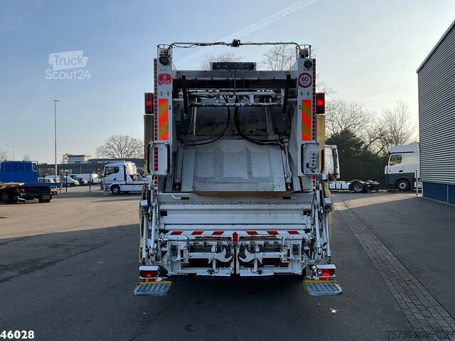 Véhicule de collecte des déchets Scania P 310 VDK 22m³ Just 185.560 km!