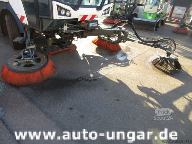 Balayeuse de voirie Johnston CN401 Bucher 5006 Kehrmaschine Euro 6
