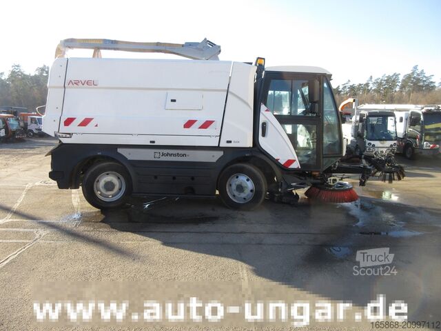 Balayeuse de voirie Johnston CN401 Bucher 5006 Kehrmaschine Euro 6