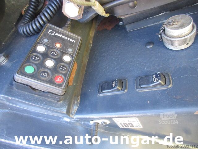 Balayeuse de voirie Johnston CN401 Bucher 5006 Kehrmaschine Euro 6