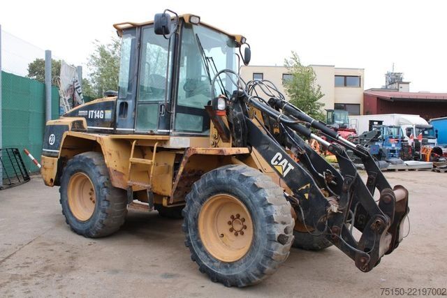 Încărcător pe roți CATERPILLAR IT14G - Nr.: 318