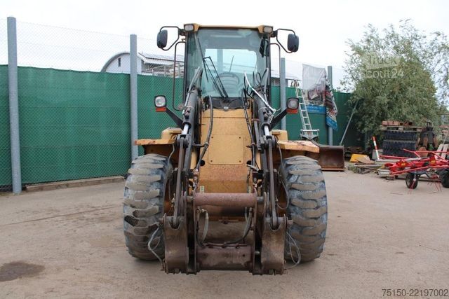 Încărcător pe roți CATERPILLAR IT14G - Nr.: 318