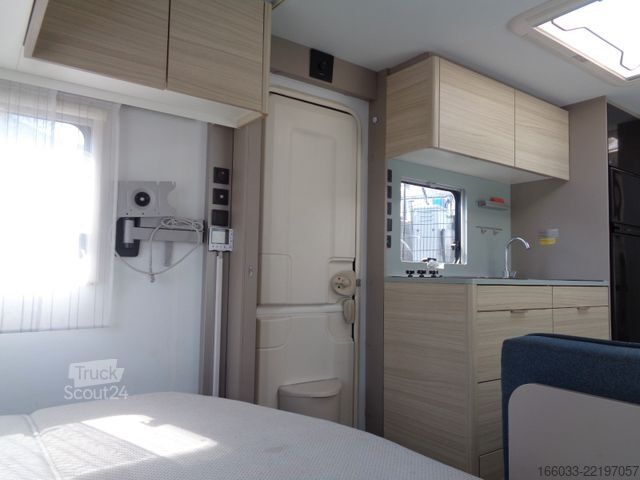 Avtagbar hytt ADRIA Altea 552 PK *3-fach Etagenbett*14l E-Boiler*