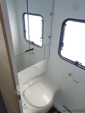 Avtagbar hytt ADRIA Altea 552 PK *3-fach Etagenbett*14l E-Boiler*