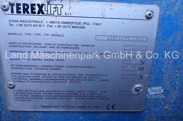 Колісний навантажувач TEREX AGRILIFT 1037