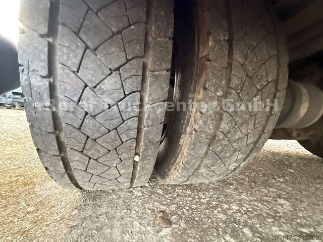 Samochód ciężarowy typu furgon MERCEDES-BENZ 1218L Atego E6, Automatik, Klima, LBW 1,5 To