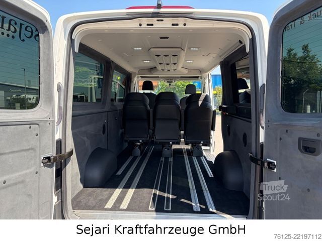 Minibus MAN TGE 3.180 Crafter VIP Bestuhlung e. Tür+Tritt
