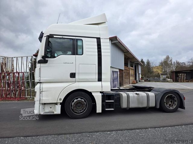 Cabeza tractora de gran volumen MAN 18.400 TGX LL , ZF Intarder, Doppeltank, Euro 6
