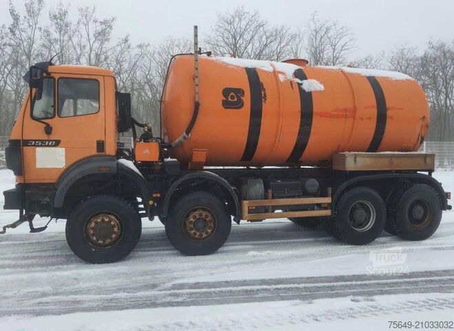 Speciale doeleinden vrachtwagen Mercedes-Benz SK 3538 AK 8x6/4 SK 3538 AK 8x6/4, V8-Motor, Motorabtrieb, Wassertank 15.000l