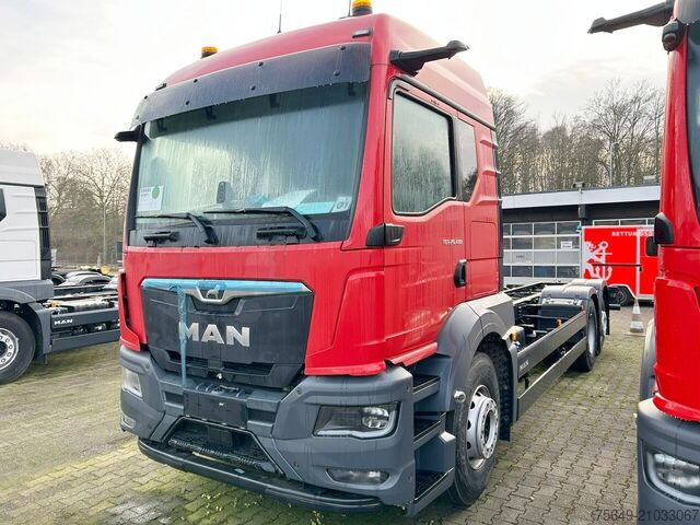 Vrachtwagenchassis MAN TGS 26.480 6x2-4 BL CH TGS 26.480 6x2-4 BL CH, Lenk-/Lift, OptiView, LED, Navi, Motorabtrieb