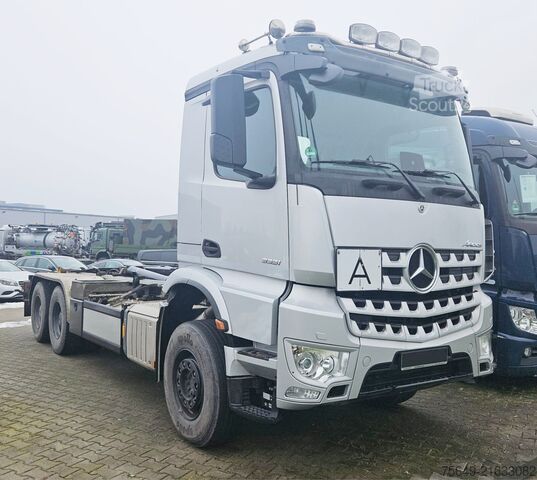 Camion benne à bras amovible Mercedes-Benz Arocs 3351 LK 6x4 Arocs 3351 LK 6x4, Bi-Xenon