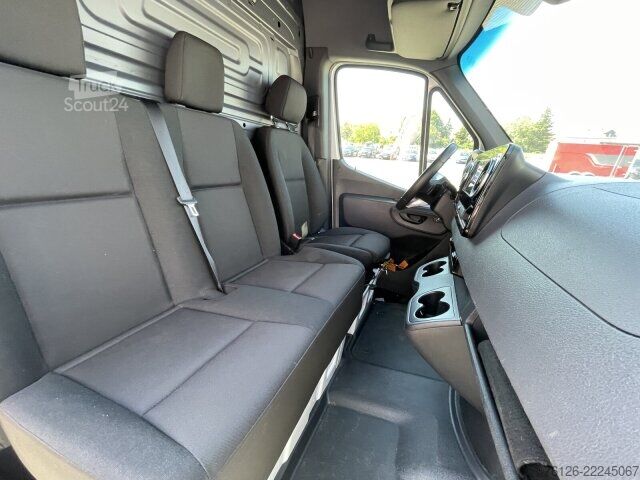 Dodávka s vysokou strechou Mercedes-Benz Sprinter 317 CDI HD PRO+NAVI+AUTOM.+LADERAUMVERKBC