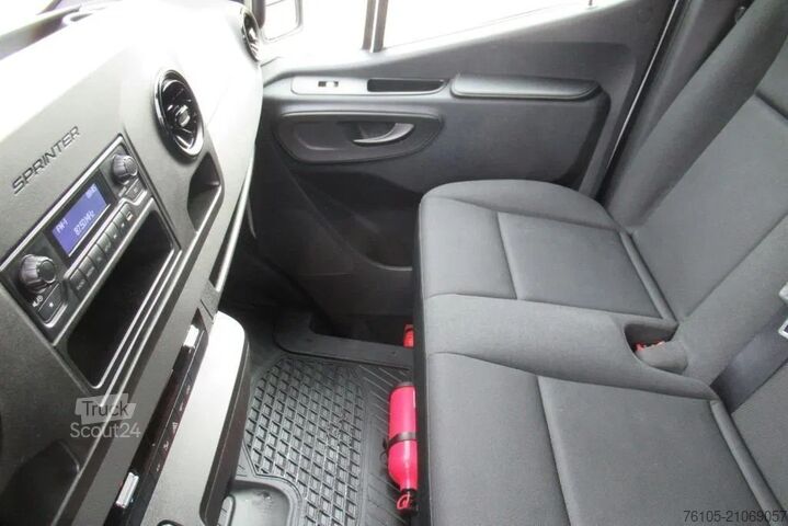 Kølevarevogn Mercedes-Benz Sprinter 314 CDI Koel/Vries/ verwarmen 220 volt...