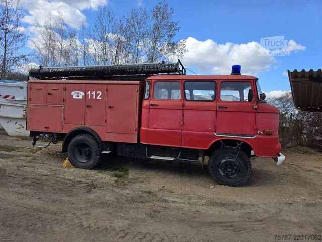 Speciální nákladní automobil  W50 L/LF IFA Löschfahrzeug mit Pumpe + Tank