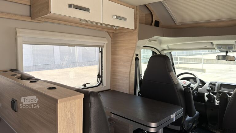 Przyczepa kempingowa/kamper Fiat Ducato Weinsberg Carasuite 2024 | Boîte automatique | 5 couchages