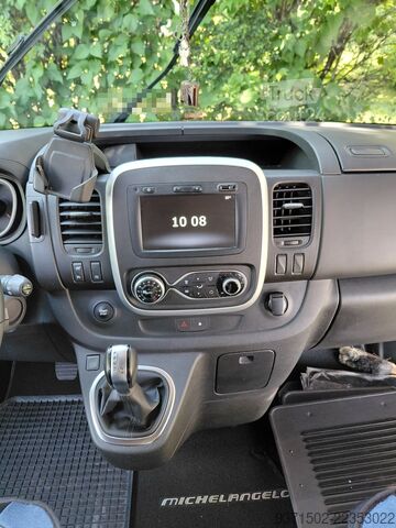 Kastenwagen Wohnmobil / Campervan Nissan NV 300 Michelangelo Westfalia