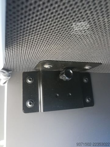 Kastenwagen Wohnmobil / Campervan Nissan NV 300 Michelangelo Westfalia