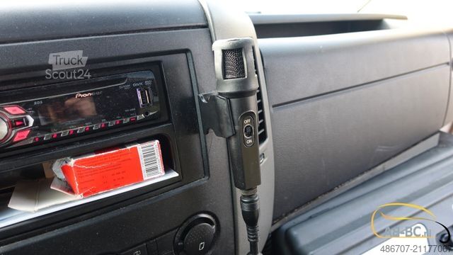 Autocarro de turismo MERCEDES-BENZ Sprinter 516 21 Sitze mit großem Gepäck