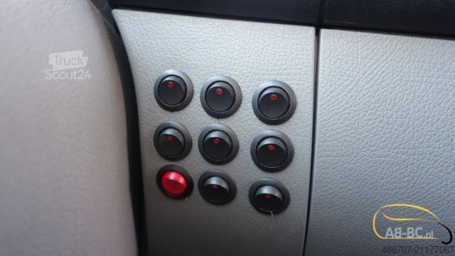 Autocarro de turismo MERCEDES-BENZ Sprinter 516 21 Sitze mit großem Gepäck