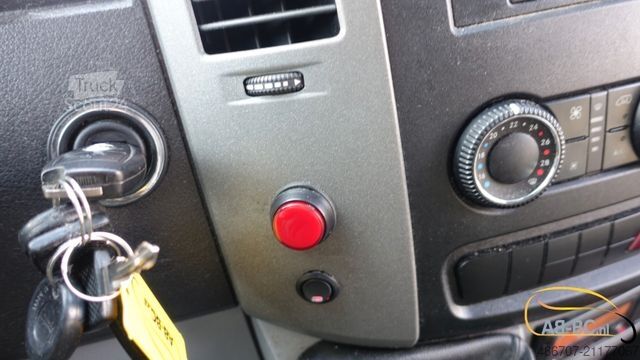 Autocarro de turismo MERCEDES-BENZ Sprinter 516 21 Sitze mit großem Gepäck